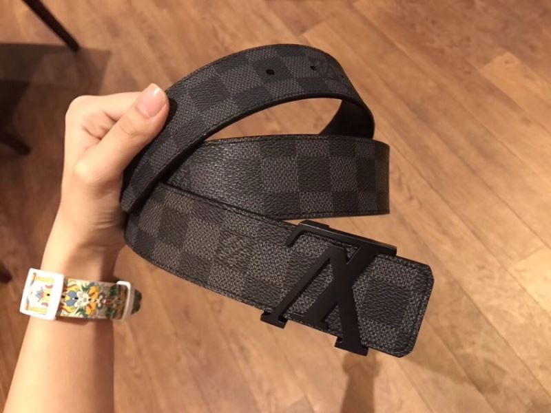 Louis Vuitton Belts